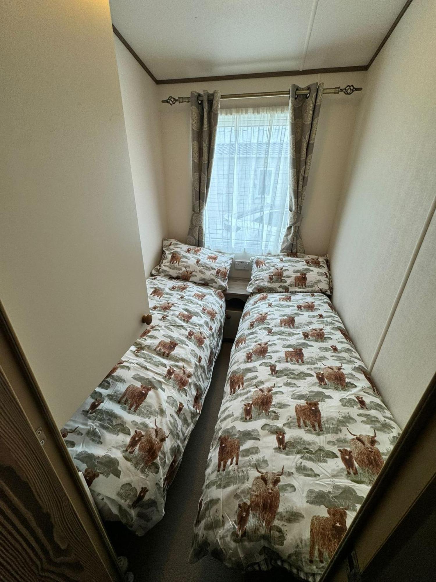 洛西茅斯Jandor Retreat公寓 外观 照片